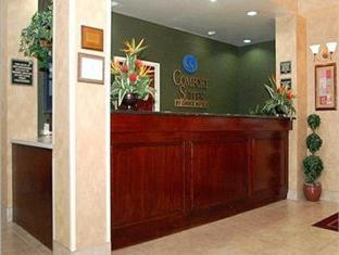 Fairfield By Marriott & Cincinnati 3*