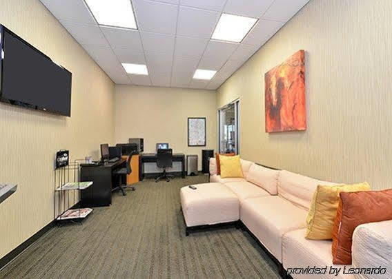 Fairfield By Marriott & Cincinnati Newport
