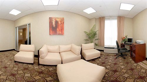 Hotel Fairfield By Marriott & Cincinnati 3*